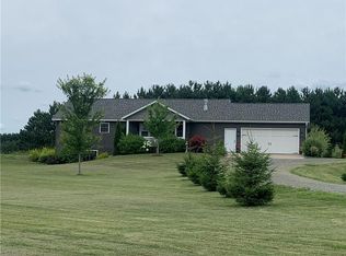 S7960 Bartig Rd, Augusta, WI 54722