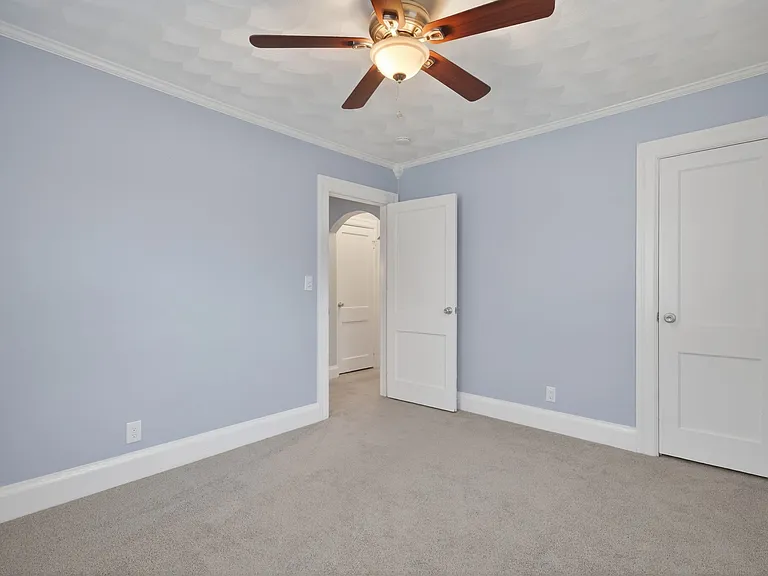 121 W Government Ave #A — Photo 12