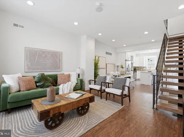 1720 Ingersoll St, Philadelphia, PA 19121