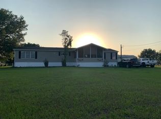 3303 Drum Rd, Zephyrhills, FL 33541