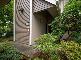 6345 Sand Point Way NE #G-1, Seattle, WA 98115