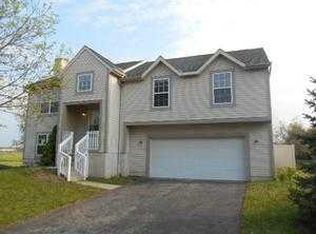 6 Brenton Ct, Ashville, OH 43103