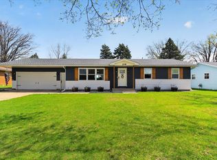 208 N Willard Ave, Janesville, WI 53548