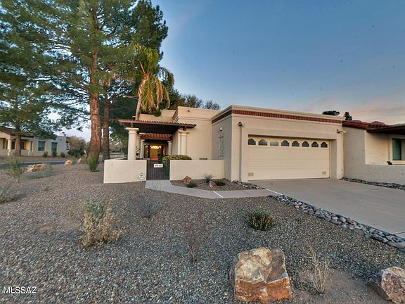 2nd image of 9916 N Calle Loma Linda