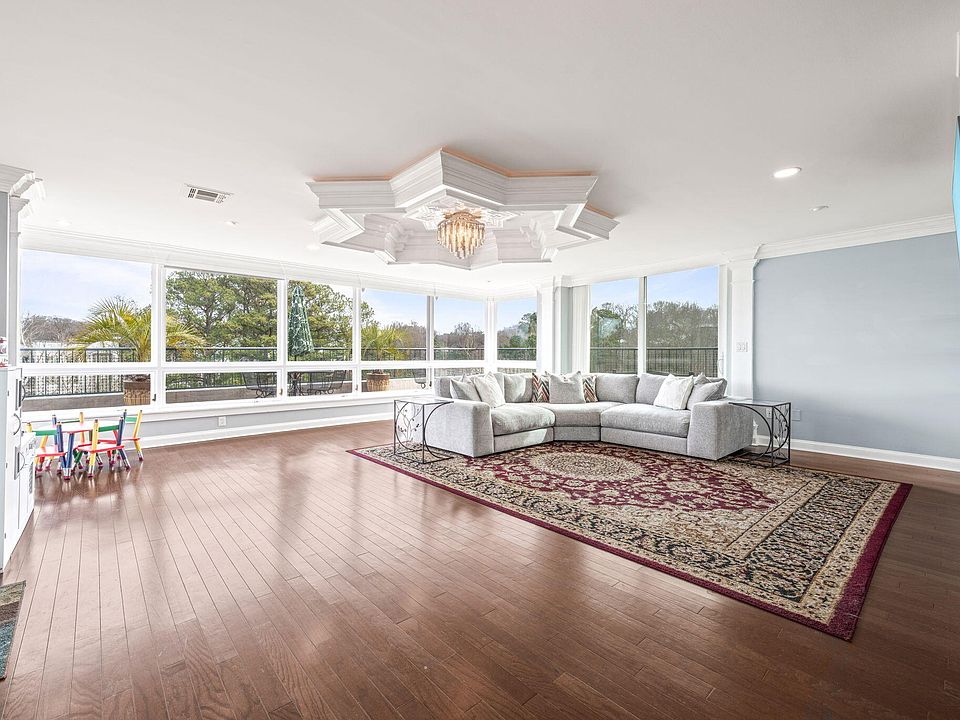 1st image of 620 Martin Luther King Junior Blvd #601