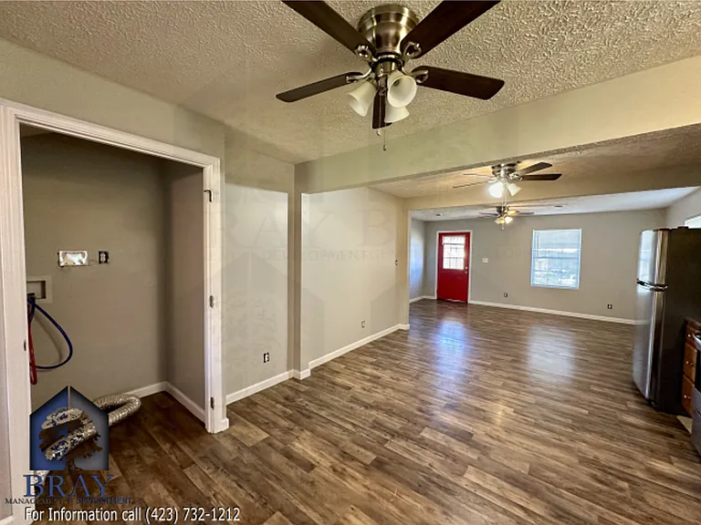 729 E Sullivan St — Photo 8