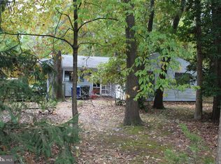 5 N Lakeside Dr W, Medford, NJ 08055