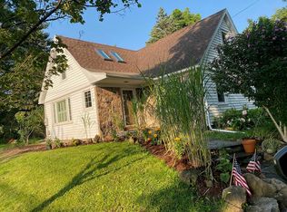 26 Mendon Center Rd, Pittsford, NY 14534