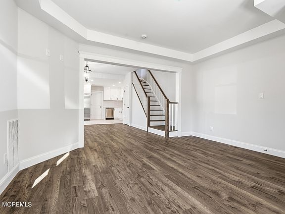 2nd image of 22 Washington Street