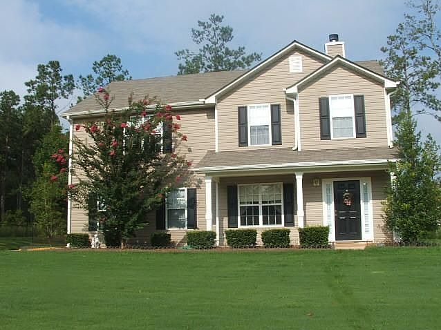 Front of house in Summer