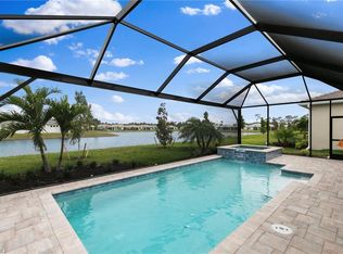499 Polihale Way, Naples, FL 34114