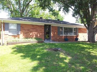209 Phlox Dr, Belleville, IL