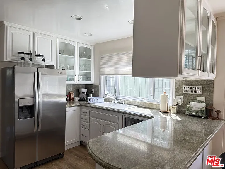 30556 Rainbow View Dr — Photo 7