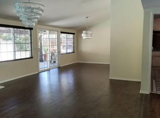 5714 Comanche Ave, Woodland Hills, CA 91367