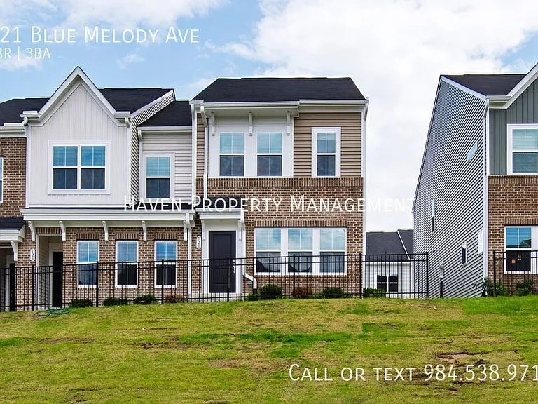 121 Blue Melody Ave — Photo 1