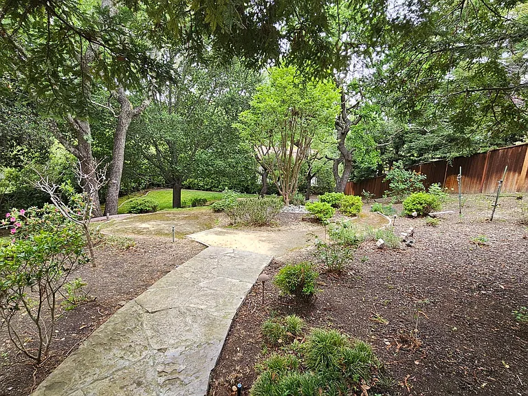 239 Upland Rd — Photo 40