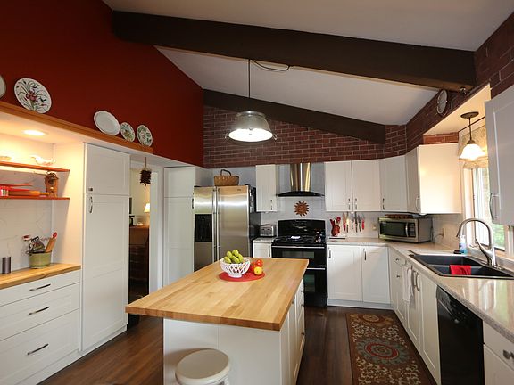 4th image of 1203 W 24th St