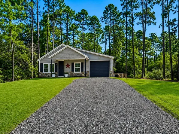 162 Tamarack Dr, Brookeland, TX 75931
