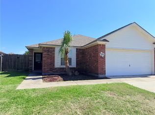 1019 Livermore St, Portland, TX 78374