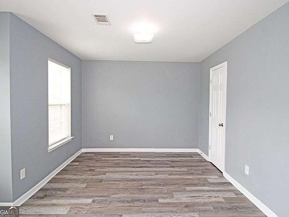 4th image of 6263 Shell Dr SW