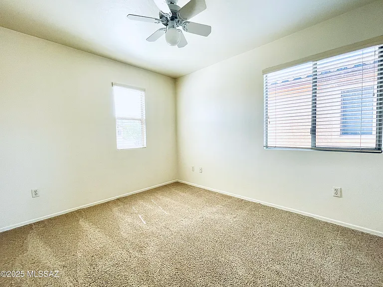 5079 N Cliffed River Dr — Photo 30
