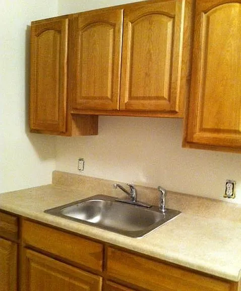 1209 Kings Hwy #B — Photo 2