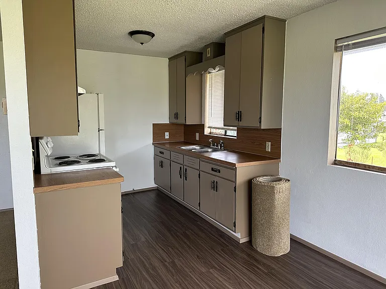 618 N Ocosta St — Photo 7