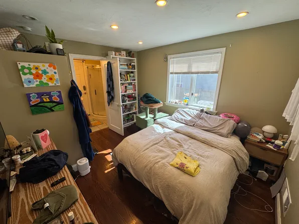 735 Somerville Ave, Somerville, MA