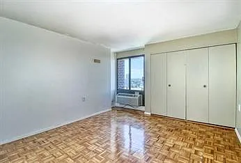 1105 Massachusetts Ave #10C — Photo 2