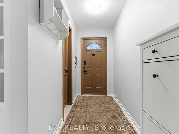 2nd image of 2078 Orient Park Dr #52