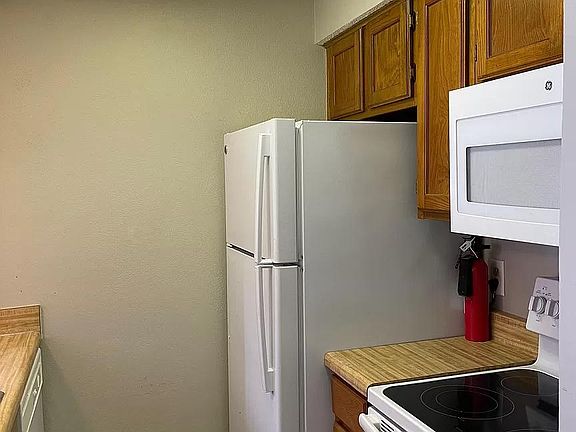 5th image of 7621 McCallum Blvd APT 206