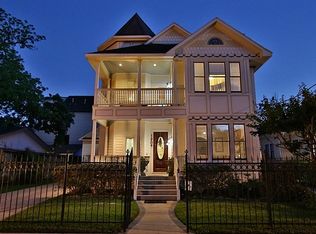 1209 W Drew St, Houston, TX 77006