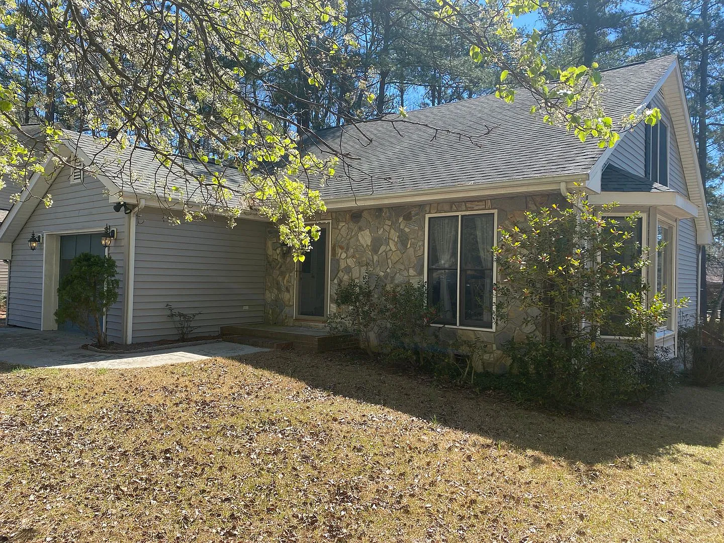 Carolina Lakes! Waterview! Water Access! — Photo 2