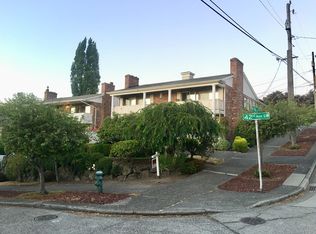 6556 42nd Ave SW APT 1, Seattle, WA 98136