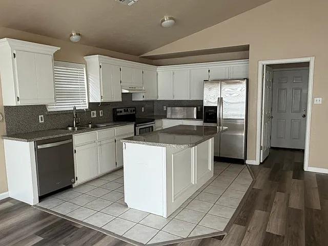2408 Southwest 44th Street - 1 — Photo 3