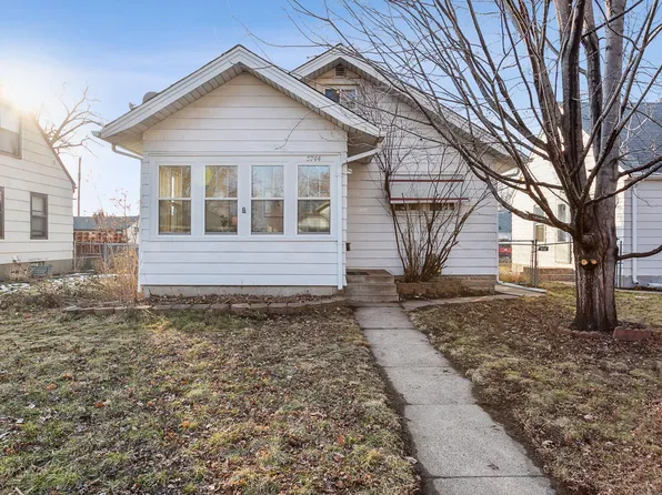 5744 35th Ave S, Minneapolis, MN 55417