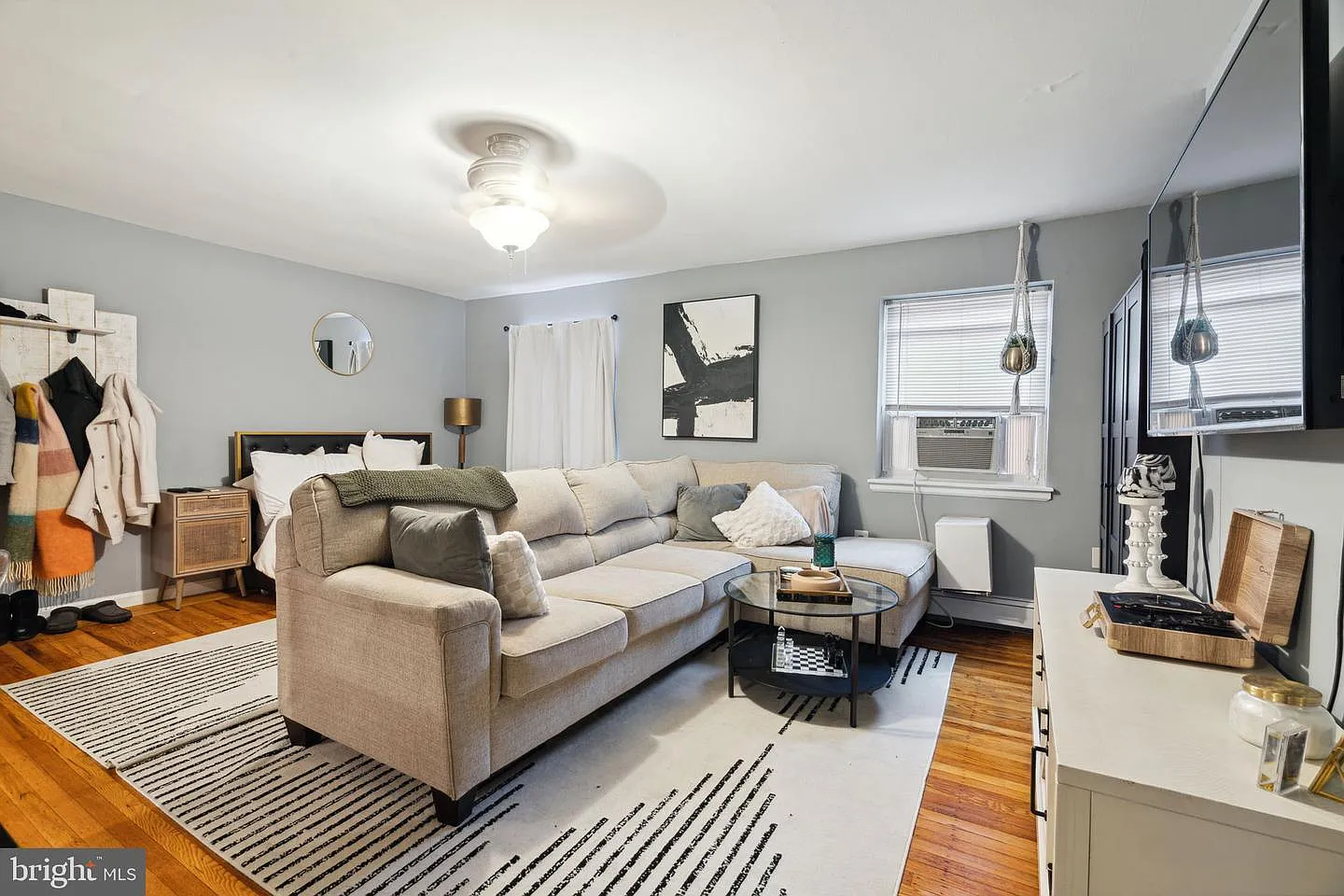 1 bed, $2,200 — Photo 3