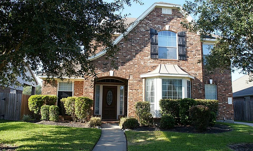 1st image of 10111 Chestnut Creek Way