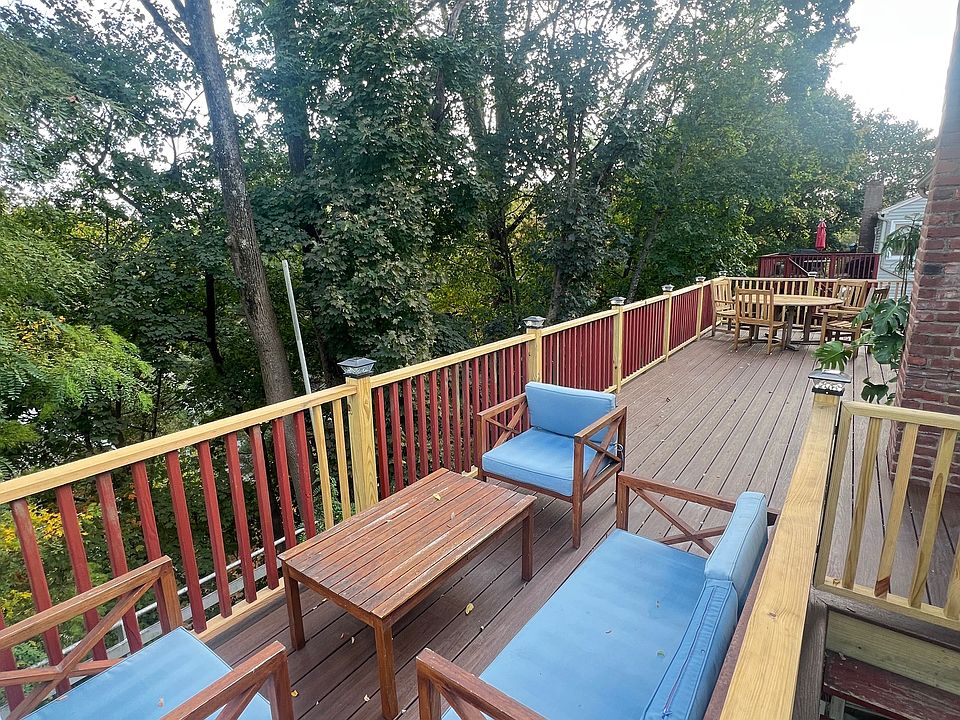 Private Deck