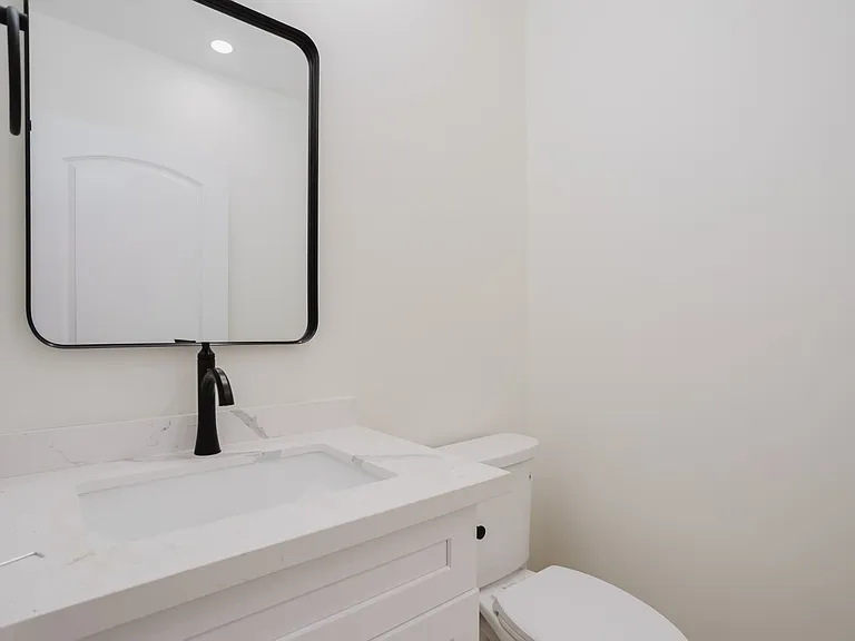 5740 N Beck Ave — Photo 25
