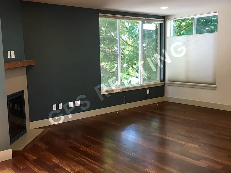 420 N 130th St — Photo 10