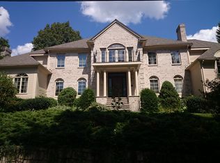 106 Old Orchard Rd, Newton, MA 02467