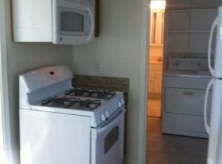 1089 E 21st St APT 3, Merced, CA 95340