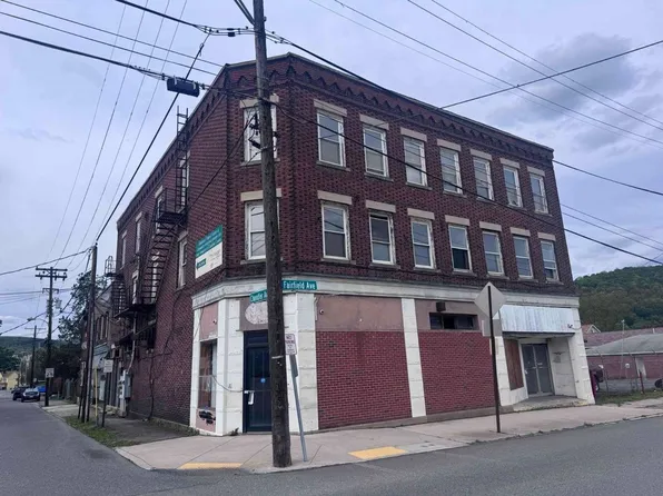 150 Fairfield Ave, Johnstown, PA 15906