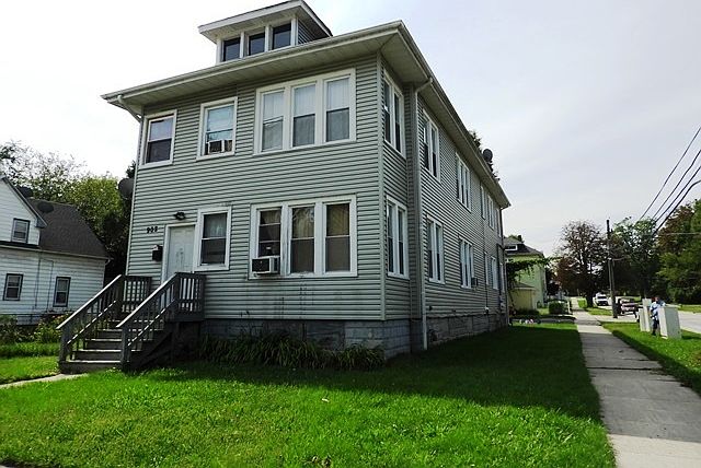 1st image of 902 S Martin Luther King Jr Ave
