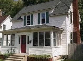 489 College Ave, Holland, MI 49423