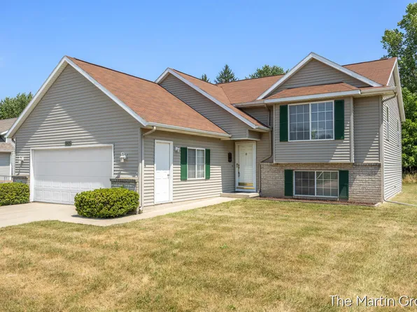 1930 Mullins Ave NW, Grand Rapids, MI 49534