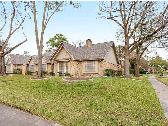 2nd image of 5602 Arbor Vitae Dr
