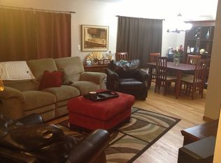 2196 Colorado Ave, Elgin, IL 60123