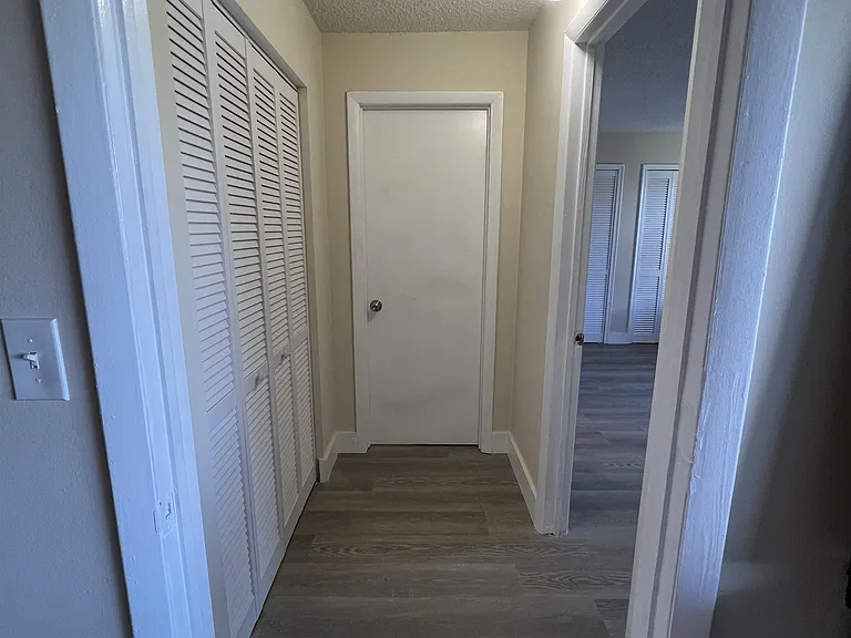 8481 Springtree Dr #301B — Photo 4